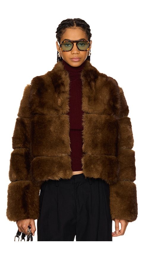 Sai Mink Short Coat in . Size M, XL, XS - Apparis - Modalova