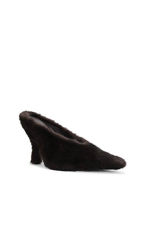 Natasha 105mm Faux Fur Pump in Chocolate. - size 35 (also in 36, 37, 38, 41) - Alexander Wang - Modalova