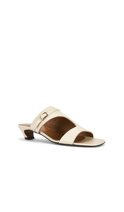 Ossana Sandal in Cream. - size 37 (also in 38, 39, 40) - ATP Atelier - Modalova