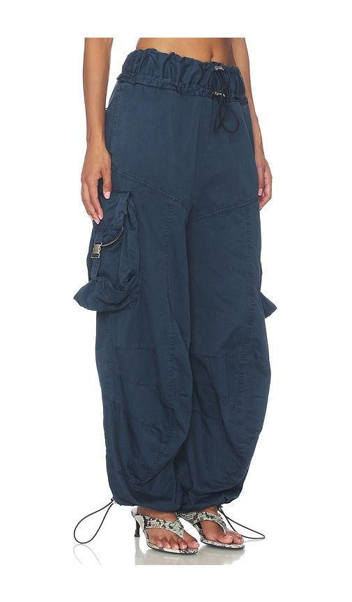 Utility Balloon Pant in Navy. - size 38 (also in 40, 42) - THE ATTICO - Modalova