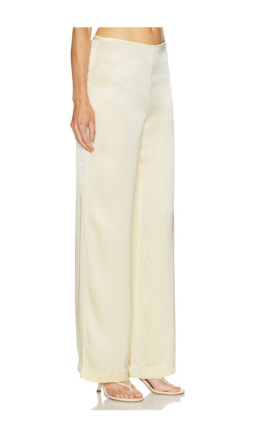 Devin Mid Rise Satin Pant in Yellow. - size 10 (also in 2, 4, 6, 8) - Bardot - Modalova