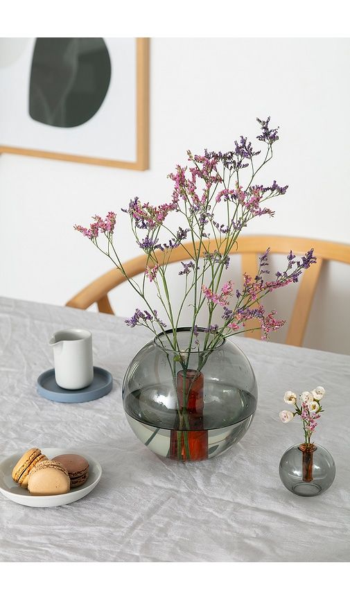 Medium Bubble Vase in Grey - Block Design - Modalova