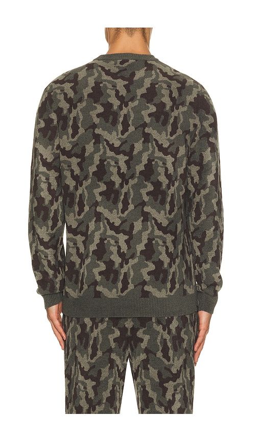 Cozychic Ultra Lite Camo Pullover in Green. - size L (also in M, S, XL/1X) - Barefoot Dreams - Modalova