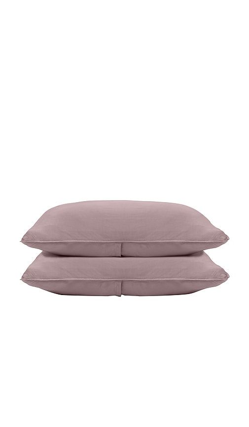 Standard Washed Bamboo Fitted Pillowcase Set in Mauve - Barefoot Dreams - Modalova