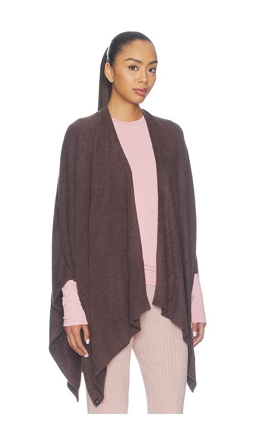 Cozychic Lite Weekend Wrap in Brown - Barefoot Dreams - Modalova