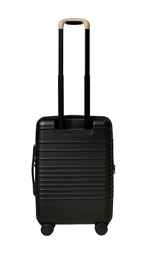 BEIS The Carry-On Roller in Black - BEIS - Modalova