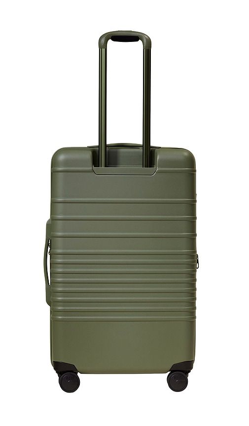The Medium Check-In Roller in - BEIS - Modalova