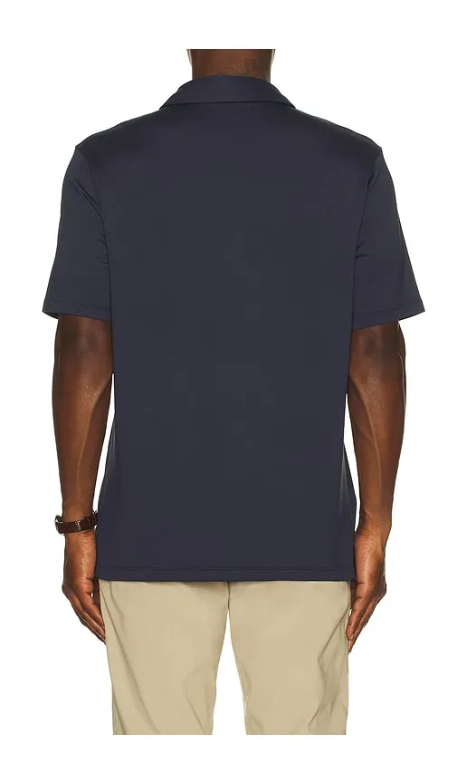 All in Active Polo in Blue. - size L (also in M, S, XL/1X) - Beyond Yoga - Modalova