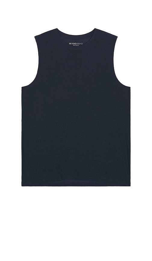 Featherweight Freeflo Muscle Tank in Blue. - size M (also in S, L, XL/1X, XXL/2X) - Beyond Yoga - Modalova
