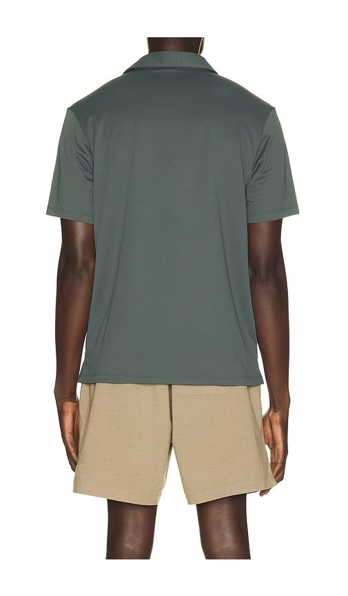 All in Active Polo in Green. - size L (also in M, S, XL/1X, XXL/2X) - Beyond Yoga - Modalova