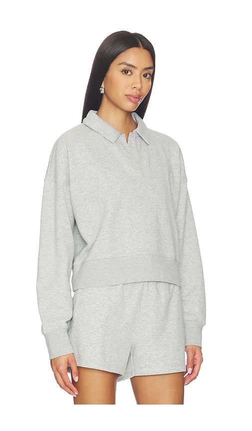 Luxefleece Collared Sweatshirt in Grey. - size L (also in S, XS) - Beyond Yoga - Modalova