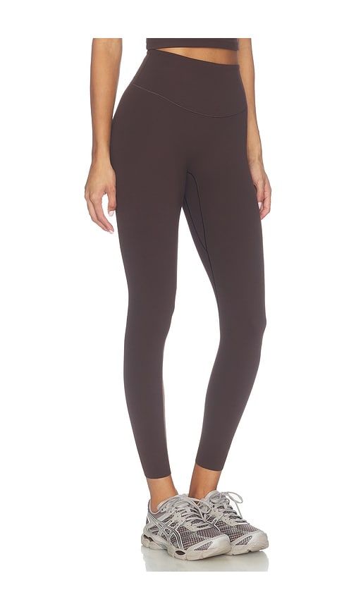 Glowzone High Waisted Midi Legging in Brown. - size M (also in S) - Beyond Yoga - Modalova