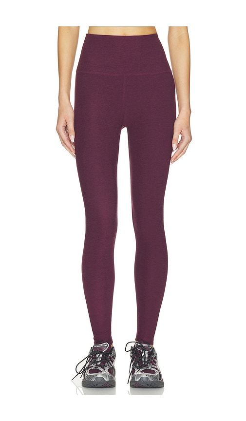 Spacedye Caught in The Midi Highwaist Legging in Mauve. - size L (also in M, S, XS) - Beyond Yoga - Modalova