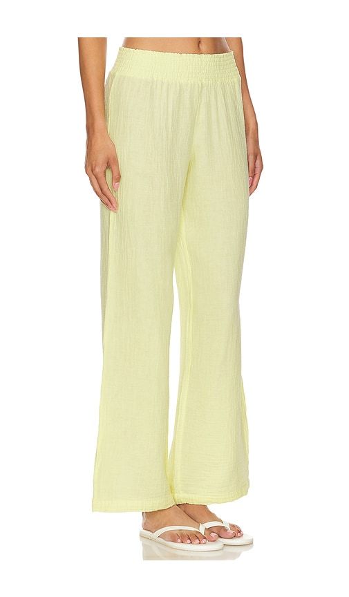 Wide Leg Pants in Lemon. - size L (also in XL) - Bobi - Modalova
