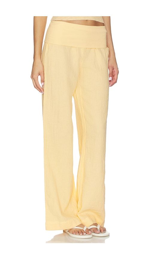 Fold Over Waist Beach Pant in Yellow. - size L (also in M, S, XL, XS) - Bobi - Modalova