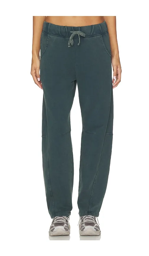 Barrel Leg Sweatpant in Teal. - size L (also in M, S, XL, XS) - Bobi - Modalova