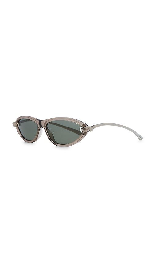 Cat Eye Sunglasses in Grey - Bottega Veneta - Modalova