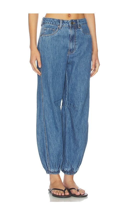 Barrel Jeans in Blue. - size 25 (also in 26, 27, 28, 29, 30, 31) - BLANKNYC - Modalova