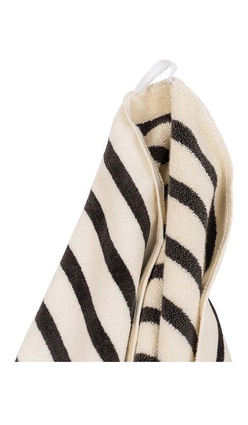 Beach Towel in Black - business & pleasure co. - Modalova