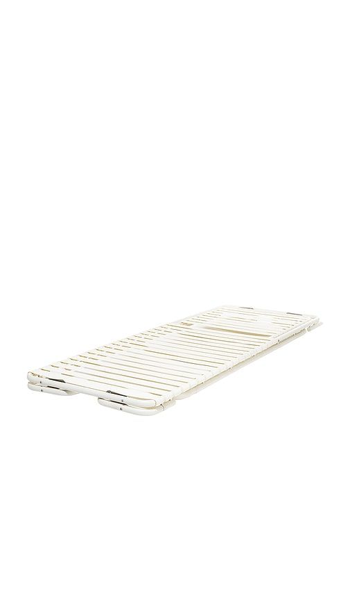 Sunliner Lounger in White - business & pleasure co. - Modalova
