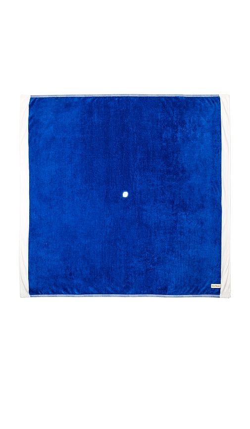 Beach Blanket in Royal - business & pleasure co. - Modalova