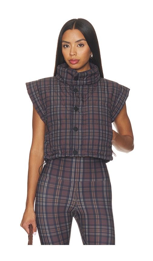 Canyon Puffer Vest in Chocolate. - size L (also in M, S, XL, XS) - BEACH RIOT - Modalova