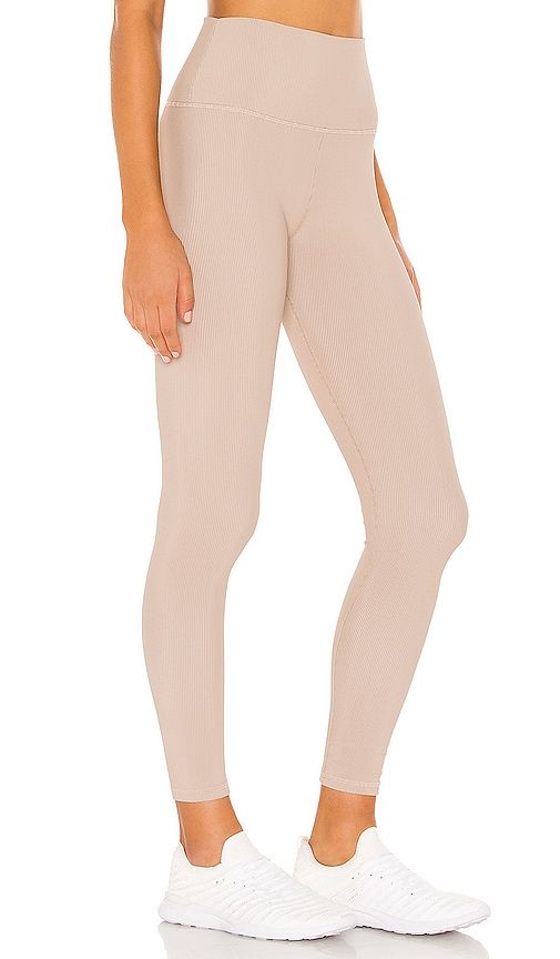 Ayla Legging in Nude. - size L (also in M, XL) - BEACH RIOT - Modalova