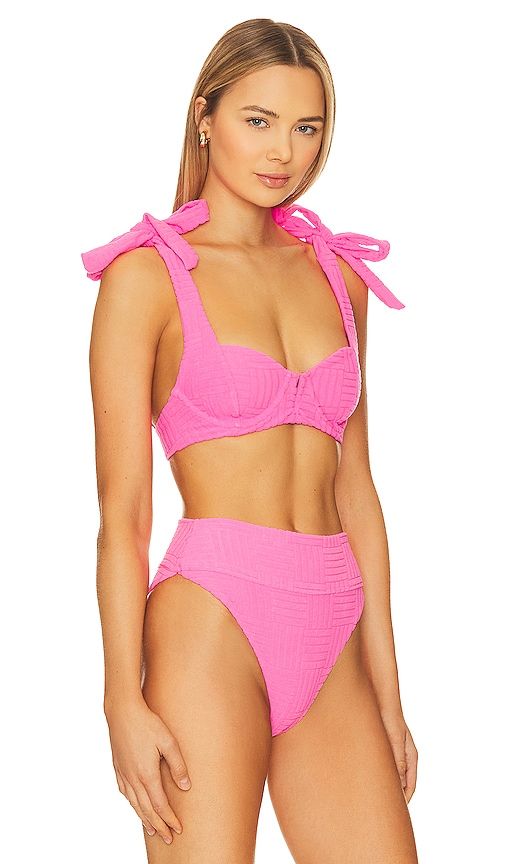 Blair Bikini Top in Pink. - size M (also in XS) - BEACH RIOT - Modalova