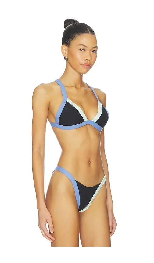Mika Triangle Bikini Top in Black. - size L (also in M, S, XL, XS) - BEACH RIOT - Modalova