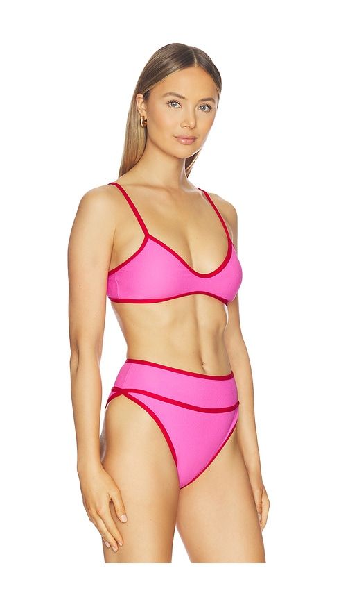 Leona Bikini Top in Pink. - size S (also in XS, M, L, XL) - BEACH RIOT - Modalova