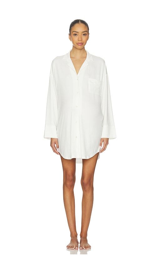 The Cloud Pajama Dress in White. - size M (also in XL, XS) - BUMPSUIT - Modalova