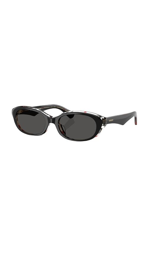 Burberry Oval Sunglasses in Black - Burberry - Modalova