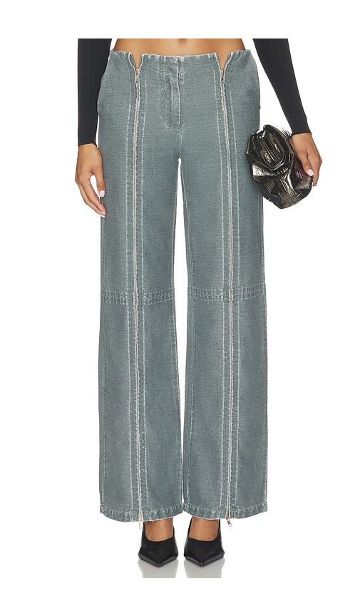 Nyra Jeans in Grey. - size L (also in M, S, XL, XS) - BY.DYLN - Modalova