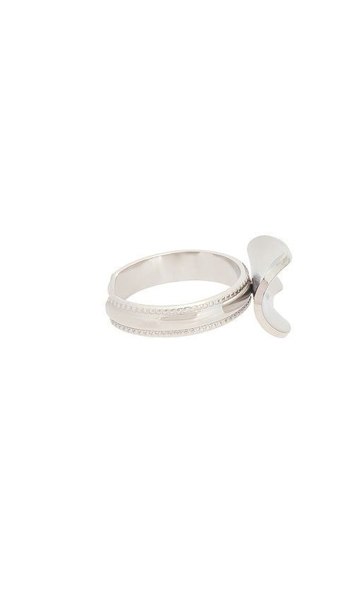 Anya Assymetric Ring in Metallic - Casa Clara - Modalova