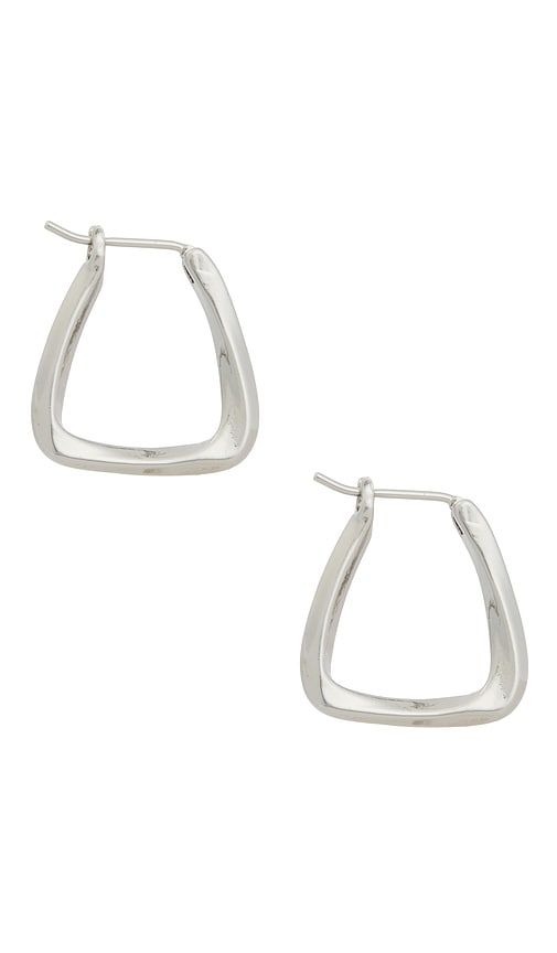 Jax Earrings in Metallic - Casa Clara - Modalova