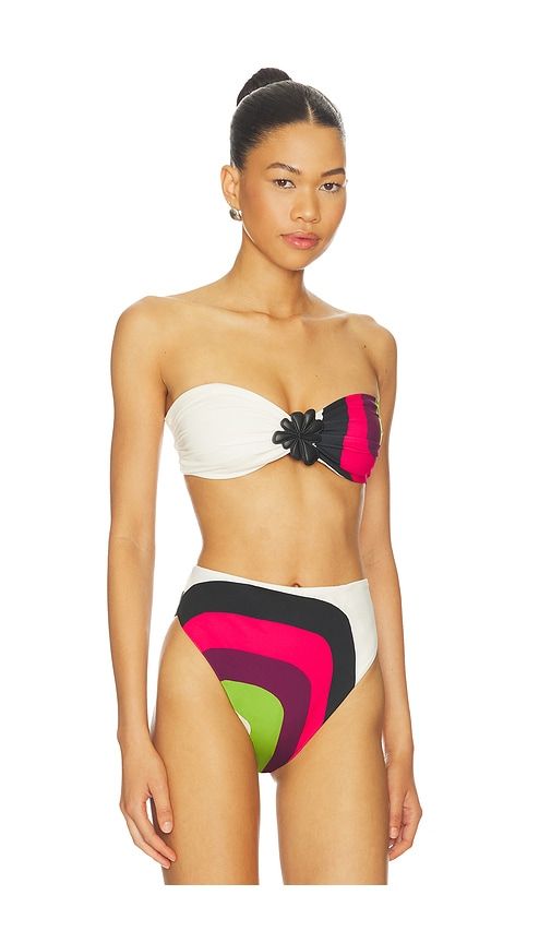 Maple Bikini Top in White,Fuchsia. - size M (also in S, XS) - Cala de la Cruz - Modalova