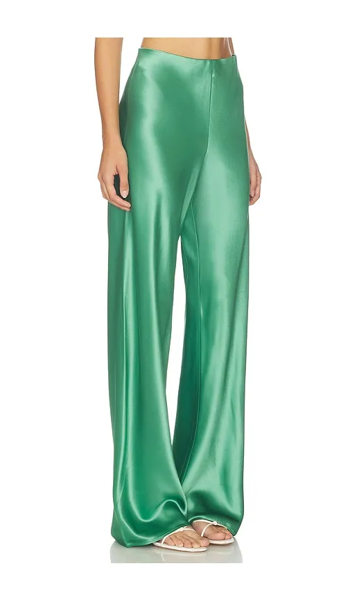 Bristol Mid Rise Pant in Green. - size L (also in M, S, XS, XXS) - CAMI NYC - Modalova