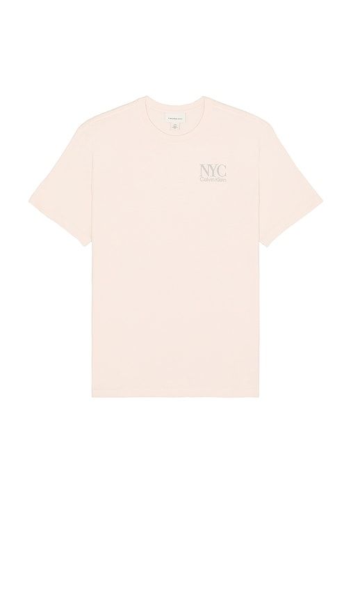 Embroidered Nyc Back Crewneck Tee in Blush. - size M (also in S) - Calvin Klein - Modalova