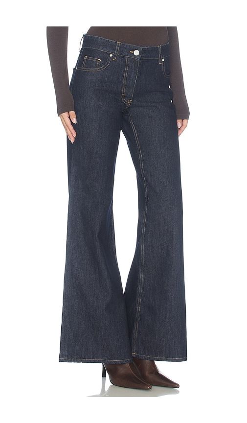 Undone Denim Flared Jeans in Blue. - size 24 (also in 26, 28, 30) - Casablanca - Modalova