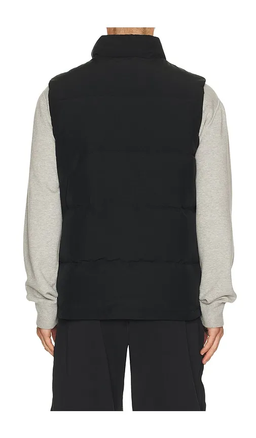 Freestyle Crew Vest in . - size XL/1X (also in XXL/2X) - Canada Goose - Modalova