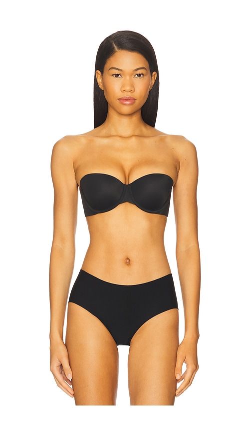 Lightly Lined Strapless Bra in . - size 36A (also in 36C, 36D) - Calvin Klein Underwear - Modalova