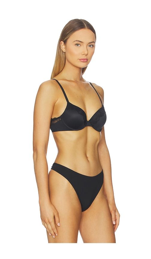 Calvin Klein Lightly Lined Perfect Coverage Bra in . - size 34DD (also in 36A, 38B) - Calvin Klein Underwear - Modalova