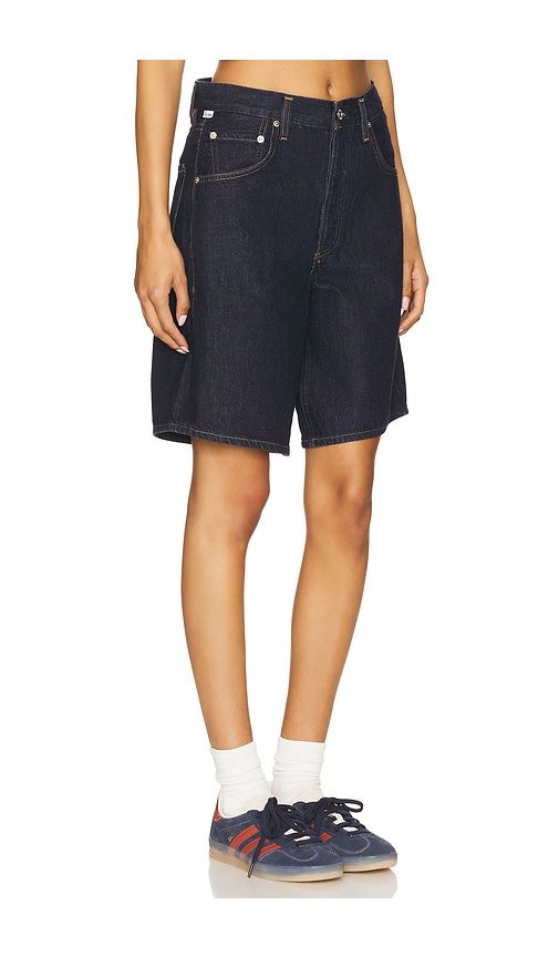 Ayla Short With Clean Hem in Blue. - size 26 (also in 29) - Citizens of Humanity - Modalova