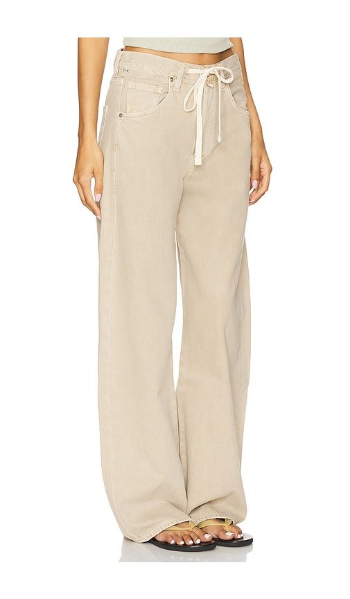 Brynn Drawstring Trouser Jeans in Beige. - size 24 (also in 25, 26, 27, 29, 30, 32) - Citizens of Humanity - Modalova