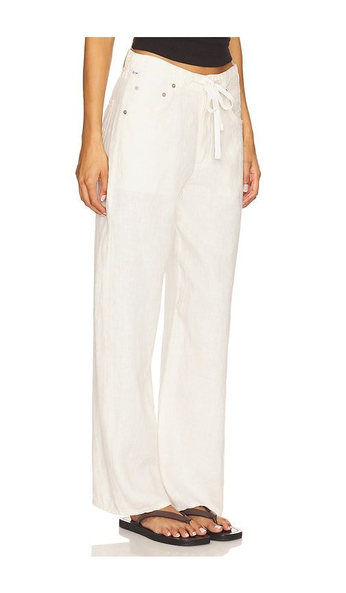 Brynn Drawstring Trouser in Cream. - size 24 (also in 25, 26, 27, 28, 29, 31, 33) - Citizens of Humanity - Modalova