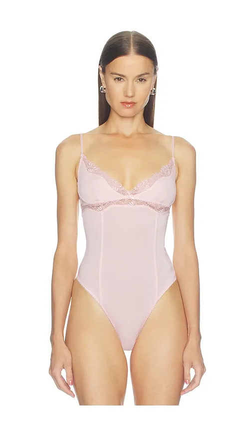 Rosaline Bodysuit in Pink. - size L (also in M, S, XL, XS, XXS) - Camila Coelho - Modalova