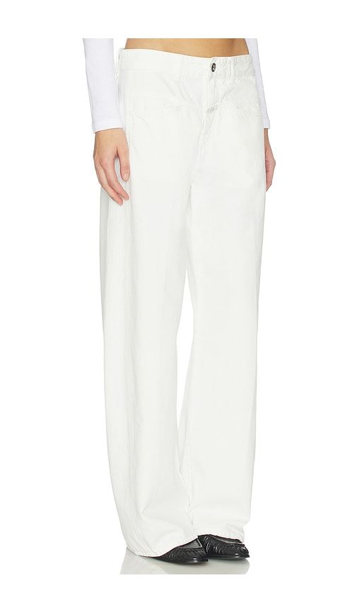 Tori Barrel Jeans in White. - size 30 (also in 32) - CLOSED - Modalova