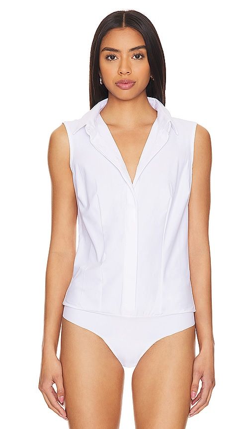 Classic Sleeveless Button Down Bodysuit in . - size S (also in M, L, XL) - Commando - Modalova