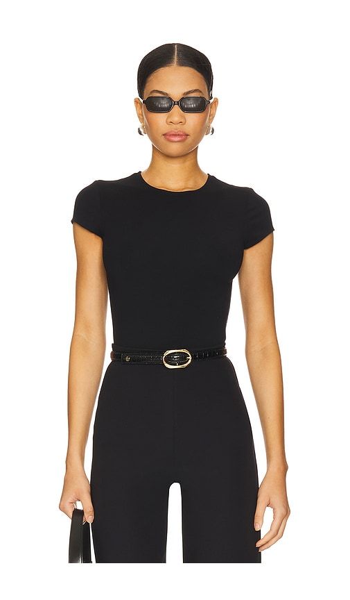 Butter Luxe Cap Sleeve Bodysuit in . - size L (also in M, S, XL, XS) - Commando - Modalova