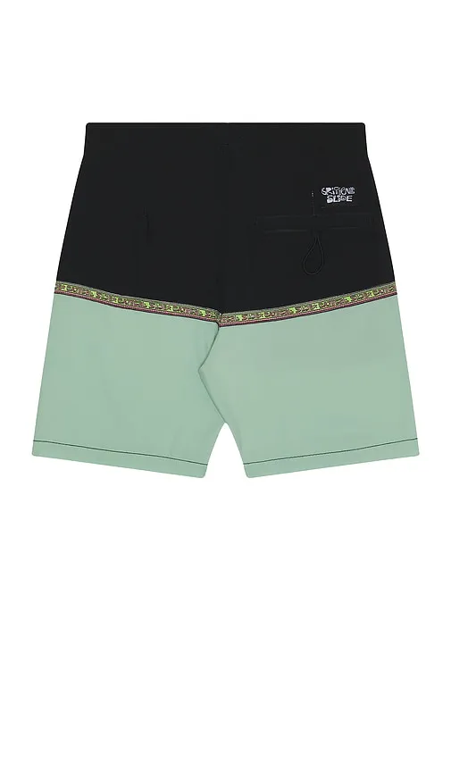 Monolith 18 Boardshort in . - size 34 (also in 36) - Critical Slide - Modalova